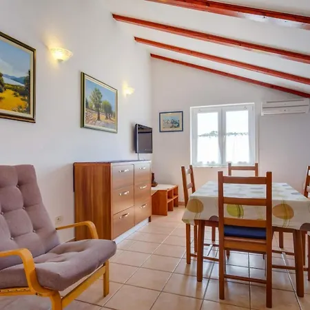 Apartment Frantin 2